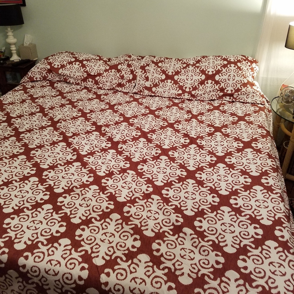 Reversible King Size Red White Duvet Cover